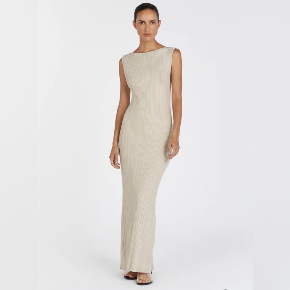 EUC DISSH Sienna Knit Dress